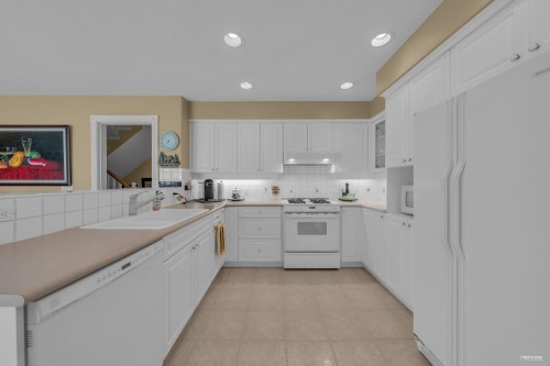 23-3405 Plateau Boulevard, Coquitlam, BC 