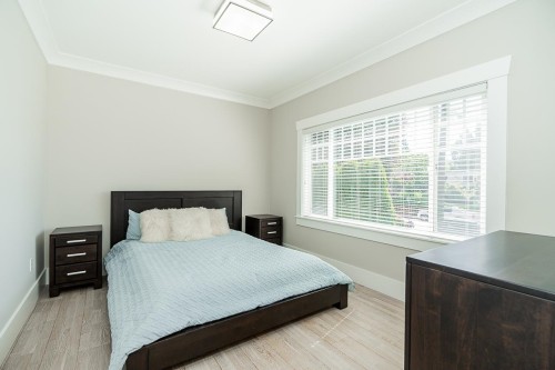 905 Edinburgh Street, New Westminster, BC 