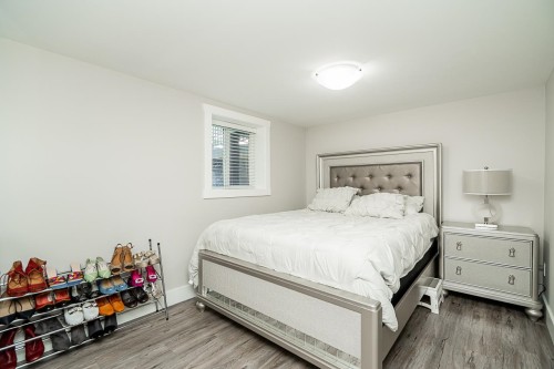 905 Edinburgh Street, New Westminster, BC 