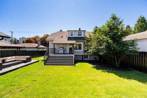 905 Edinburgh Street, New Westminster, BC 