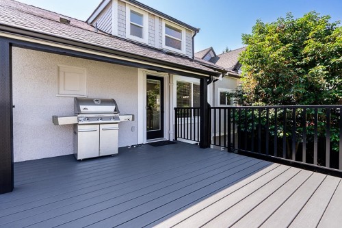 905 Edinburgh Street, New Westminster, BC 