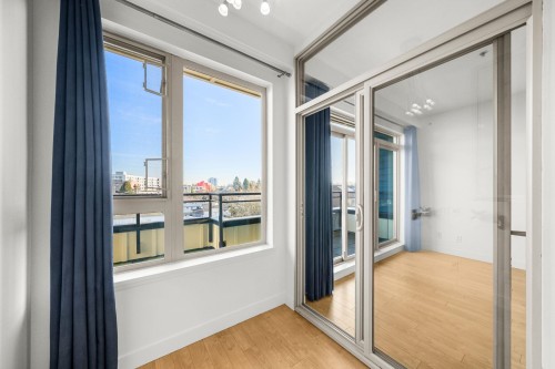 Ph8-688 17Th Avenue E, Vancouver, BC 