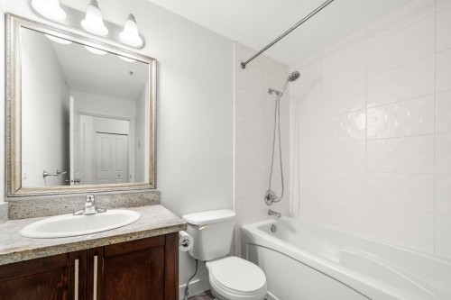 Ph8-688 17Th Avenue E, Vancouver, BC 