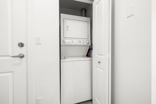 Ph8-688 17Th Avenue E, Vancouver, BC 