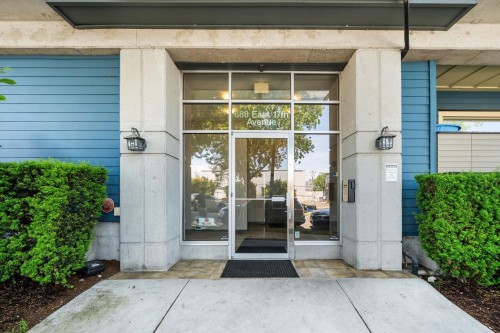 Ph8-688 17Th Avenue E, Vancouver, BC 