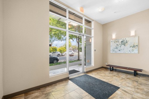 Ph8-688 17Th Avenue E, Vancouver, BC 