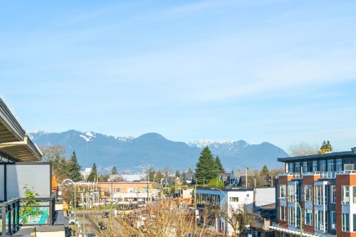 Ph8-688 17Th Avenue E, Vancouver, BC 