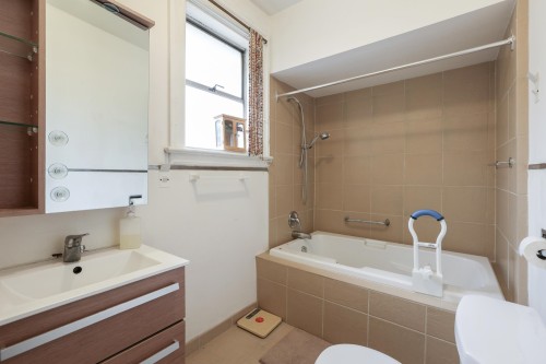 329 Pender Street E, Vancouver, BC 