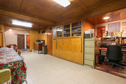 329 Pender Street E, Vancouver, BC 