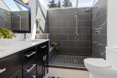 8187 Forest Grove Drive, Burnaby, BC 