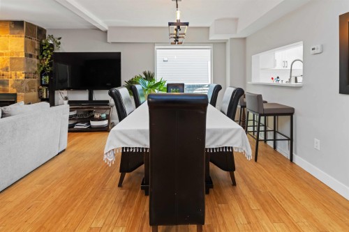 8187 Forest Grove Drive, Burnaby, BC 