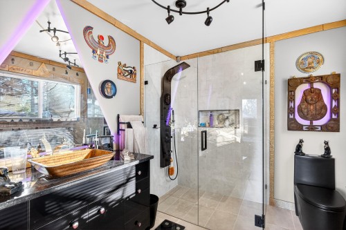 928 Stanton Avenue, Coquitlam, BC 