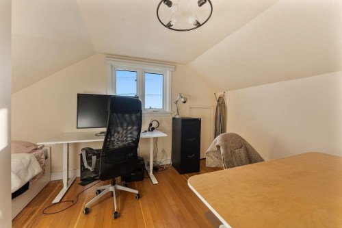 231 Eighth Avenue E, New Westminster, BC 