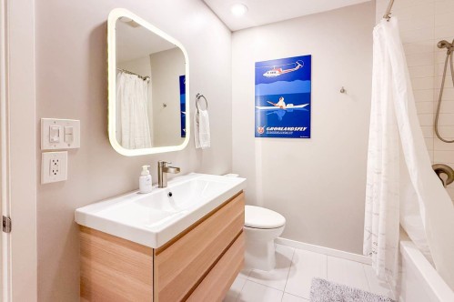 10-704 7Th Avenue W, Vancouver, BC 