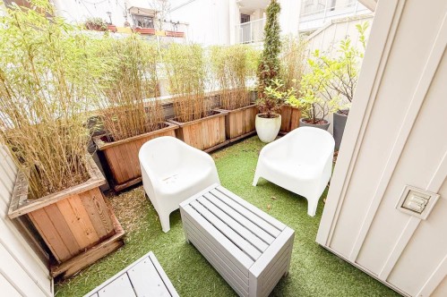 10-704 7Th Avenue W, Vancouver, BC 