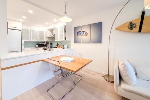 10-704 7Th Avenue W, Vancouver, BC 