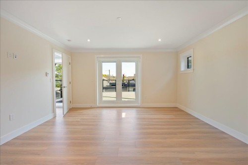 4854 Slocan Street, Vancouver, BC 