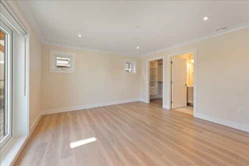 4854 Slocan Street, Vancouver, BC 