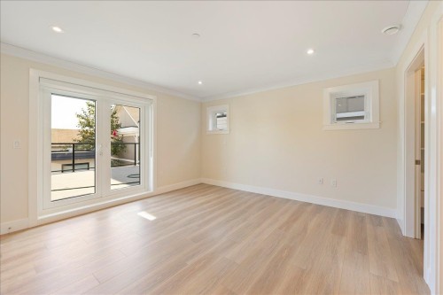 4854 Slocan Street, Vancouver, BC 