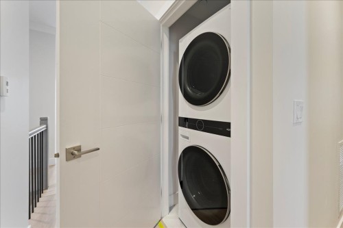 4854 Slocan Street, Vancouver, BC 