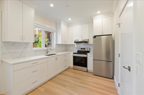 4854 Slocan Street, Vancouver, BC 