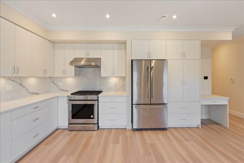 4854 Slocan Street, Vancouver, BC 