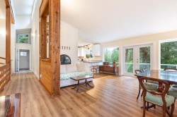 914 Gower Point Road  Gibsons, BC V0N 1V3