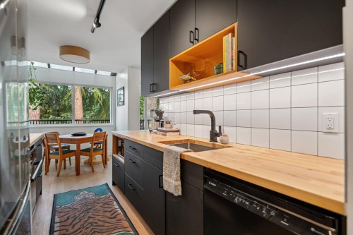 209-1420 8 Avenue E, Vancouver, BC 