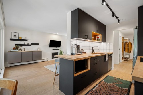 209-1420 8 Avenue E, Vancouver, BC 