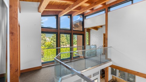 865 Andover Crescent, West Vancouver, BC 