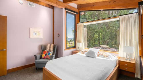 865 Andover Crescent, West Vancouver, BC 