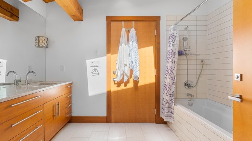 865 Andover Crescent, West Vancouver, BC 