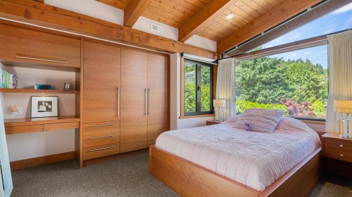 865 Andover Crescent, West Vancouver, BC 