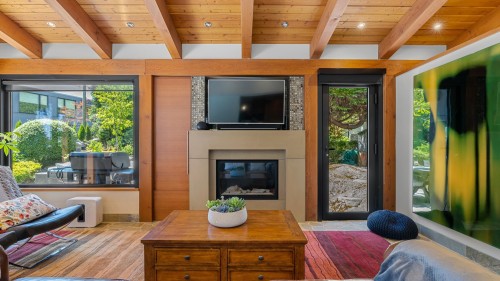 865 Andover Crescent, West Vancouver, BC 