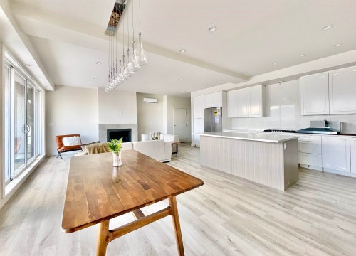 10102-464 Eaglecrest Drive, Gibsons, BC 