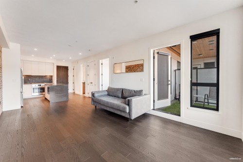 406-83 Moody Street, Port Moody, BC 