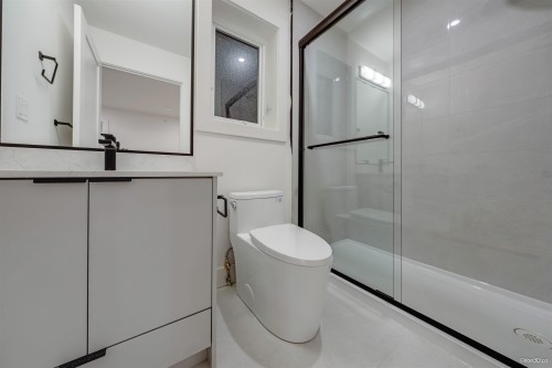 1-6730 Heather Street, Vancouver, BC 