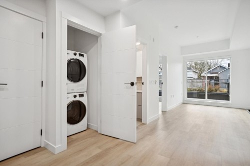 104-2268 Broadway E, Vancouver, BC 