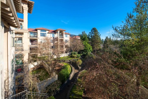 314-3176 Plateau Boulevard, Coquitlam, BC 