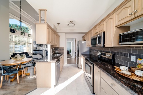 314-3176 Plateau Boulevard, Coquitlam, BC 