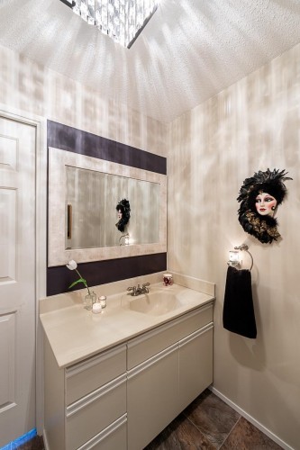 918 50B Street, Delta, BC 