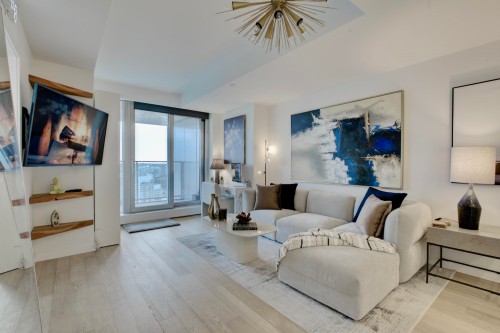 3809-1480 Howe Street, Vancouver, BC 