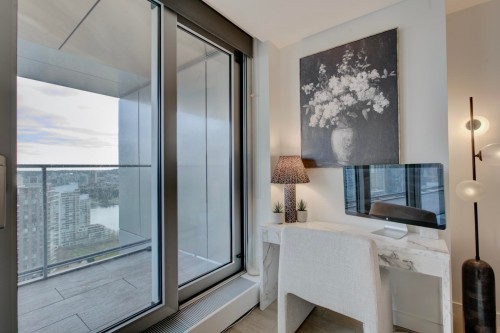 3809-1480 Howe Street, Vancouver, BC 