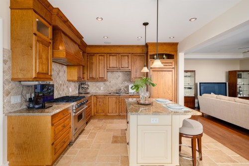 2356 Kadlec Court, West Vancouver, BC 