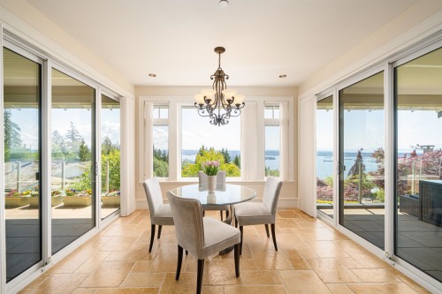 2356 Kadlec Court, West Vancouver, BC 