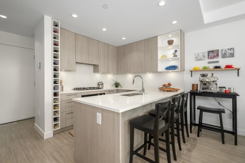 111-747 3Rd Street E, North Vancouver, BC 