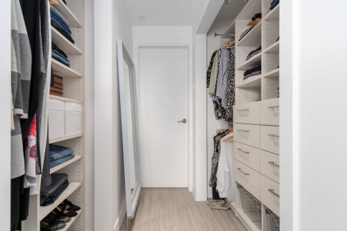 111-747 3Rd Street E, North Vancouver, BC 