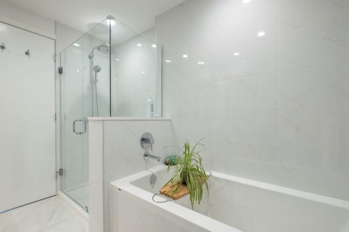 111-747 3Rd Street E, North Vancouver, BC 