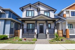 4705 Hazelnut Way  Tsawwassen, BC V4M 4G2