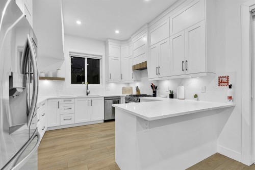 2666 8Th Avenue E, Vancouver, BC 